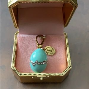 Limited Edition Juicy Couture robin egg charm